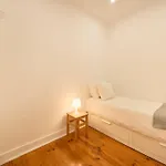 Διαμέρισμα Cozy With Castel View *