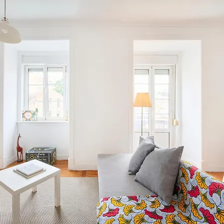 Appartement Cozy With Castel View