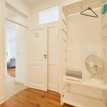 Appartement Cozy With Castel View Lisboa