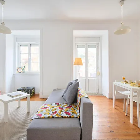 Appartement Cozy With Castel View *